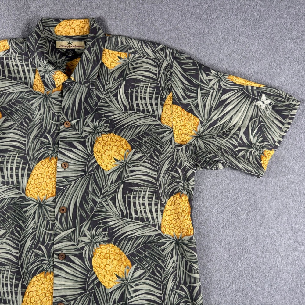 Vintage Tommy Bahama Hawaiian Shirt Mens Small S Pineapple Print Aloha